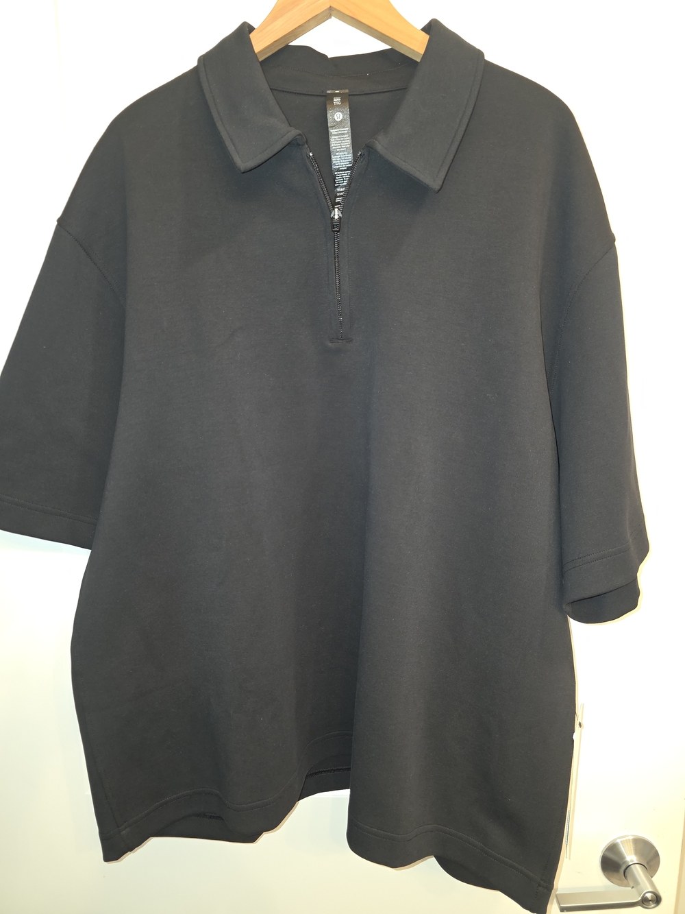 lululemon athletica Men's Black Short-Sleeve Half-Zip Polo